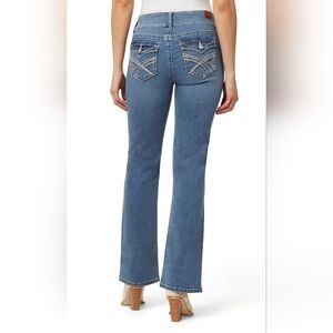 Wallflower Boot Cut Jeans With Button Flap Pocket Sz. 5. 31" Inseam.